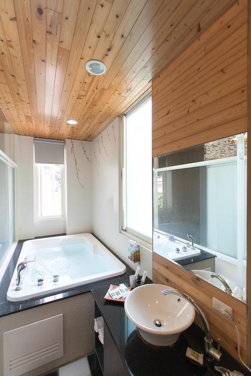 Lover Hot Spring B&B Jiaoxi Exterior foto